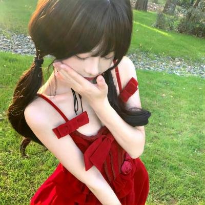 提剑映桃花